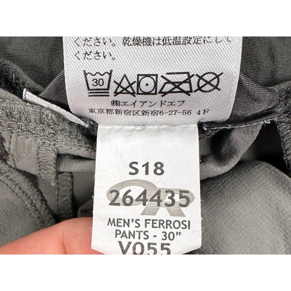 Outdoor Research Pants Mens 30x26 Gray Ferrosi Nylon Stretch Hiking *READ* - Picture 10 of 10